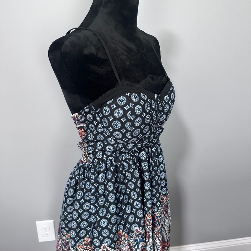 American Rag Abstract Dress - Picture 2 of 6